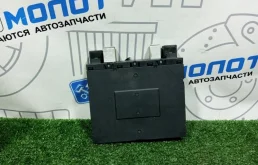 Блок предохранителей Volkswagen Passat 3C0937049AE B6 BVY