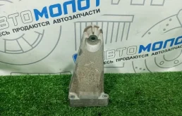 Кронштейн опоры двигателя Mercedes-Benz C-Class A2712232304 W204 271860, правый