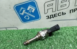 Форсунка топливная Audi A4 0261500057 B8 CDH