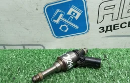 Форсунка топливная Audi A4 0261500057 B8 CDH