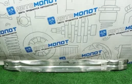 Усилитель переднего бампера Audi A4 8K0807113F 8K5 CDH