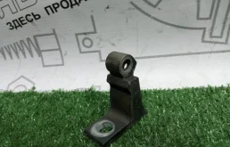 Петля двери Audi A4 8K0831402B 8K5 CAL