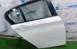 Дверь задняя правая BMW 1-Series 41527284516 F20 N13B16A