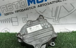 Насос вакуумный Audi A6 06E145100M C7 CHV