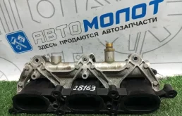Топливная рампа Audi A6 06E133109S C7 CHV