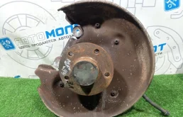 Цапфа задняя левая Audi A4 8K0505435AB B8 CDH