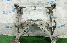 Подрамник передний BMW 5-Series 31116796692 F10 N52B30AF, задний