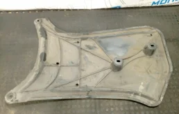 Защита днища Audi A4 8K0825219 B8 CDH