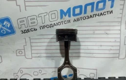Поршень с шатуном Kia Rio 2010-2017 235102B110 G4FC