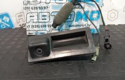 Кнопка открытия багажника с камерой задней вида Audi A5 2010 5N0827566 8TA CDNC