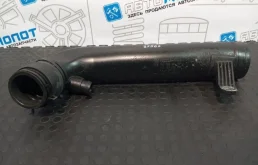 Патрубок воздушного фильтра Volkswagen Passat 1K0129654AP B7 CDA