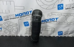 Патрубок воздушного фильтра Volkswagen Passat 1K0129684L 3C2 CAWB
