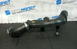 Патрубок Volkswagen Tiguan 1K0145838AG 5N1 CCZ