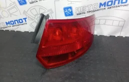 Фонарь задний правый Audi A3 8P4945096C 8PA BVY