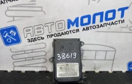 Блок управления фарой Audi A6 4F0941329D 4F2 C6 CAJ