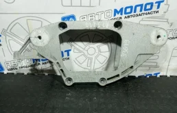 Кронштейн редуктора Audi A7 8K0599287G 4G CGW