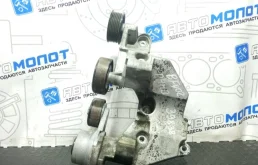 Кронштейн генератора Hyundai Santa Fe 252852F300 DM D4HB 2.2 ЕВРО 6