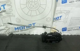 Замок двери передней левой Volkswagen Tiguan 5N2837015A 5N1 CAW