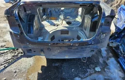 Панель задняя на VW Polo 5