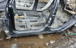 Порог левый на Ford Focus 3 хэтч