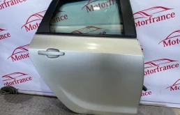 Дверь боковая Opel Astra J 2009-2015 13285611 ХЕТЧБЭК, задняя правая
