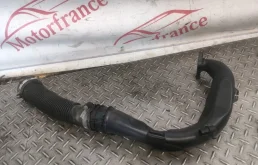 Патрубок воздушного фильтра Renault Megane 2010 8200645723 3 1.5 DCI K9K