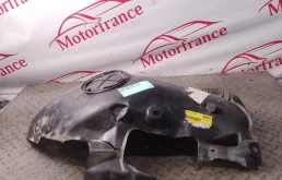 Подкрылок Renault Megane 8200415285 2, передний левый
