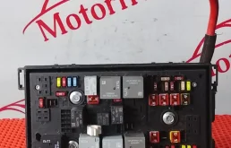 Блок предохранителей OPEL Astra 13368638 J A16XER