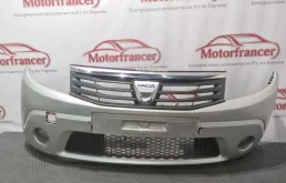 Бампер Renault Sandero 2009 8200526596 1, передний