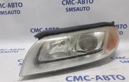 Фары для Volvo XC70 2010 года на фотографиях