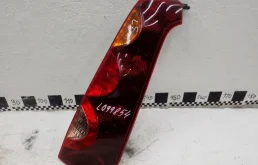 Фонарь правый для Nissan Note E11 2005-2012