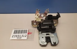 Замок багажника для Skoda Rapid 2014 года на фотографиях