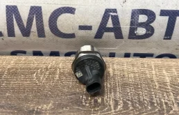 Датчик Audi A6 2010 06E127025N C6 CCEA