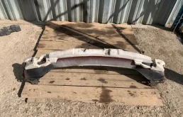 Усилитель бампера Mazda CX-7 2006-2012 EG2150070B, передний