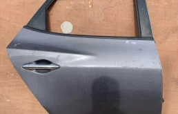 Дверь Hyundai ix35 2009-2015 770042Y000 1ПОКОЛЕНИЯ, задняя правая