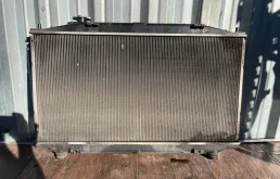 Радиатор охлаждения Honda Accord 8 2008-2012 19010RL6R51
