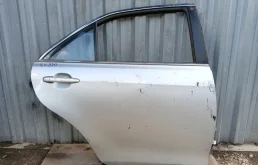 Дверь Toyota Camry 2006-2011 6700333161 40, задняя правая