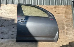 Дверь Citroen C-Crosser 2007-2012 9004Z8, передняя правая