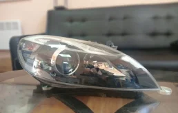 Фара ксенон Volvo v40 2012-2016 31283335, правая