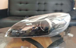 Фара ксенон Volvo v40 2012-2016 31283334, левая