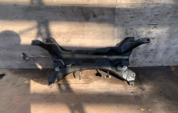 Подрамник Mitsubishi Lancer 9 2001-2008 MR510285 CS3A/CS3W, передний