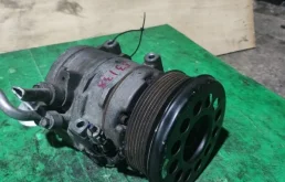 Компрессор кондиционера Toyota Corolla 2000-2007 8832002150 3ZZ-FE