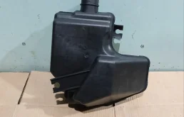 Резонатор воздушного фильтра Honda CR-V 3 2007-2012 17230RZA000