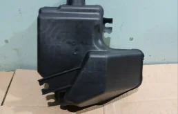 Резонатор воздушного фильтра Honda CR-V 3 2007-2012 17230RZA000