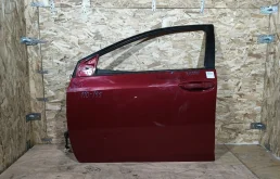 Дверь Toyota Corolla 2013-2018 6700202390 180, передняя левая