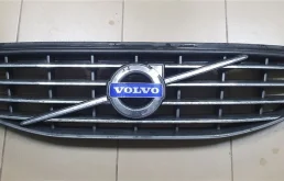 Решетка радиатора Volvo XC60 2014 31333832