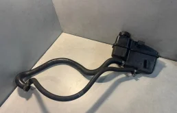 Бачок гидроусилителя руля Volvo S60 2002 30645621 1 B5244S