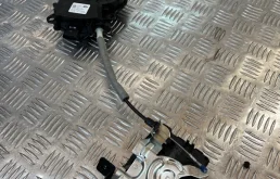 Замок багажника с доводчиком Land Rover Range Rover 2014 LR090182 L405 448DT