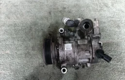 Компрессор кондиционера Audi A4 2004 4F0260805T 4F BYK