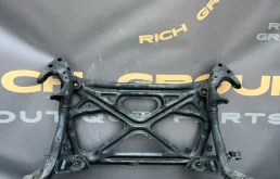 Подрамник Audi A6 2012 4H0399345M C7 CDUC, передний